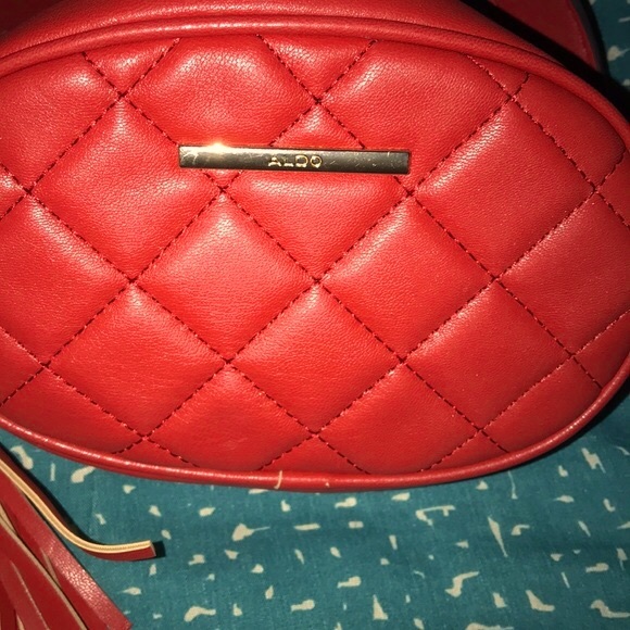 Aldo Belt Quilted Red Faux Leather Fanny Pack - Picture 2 of 6